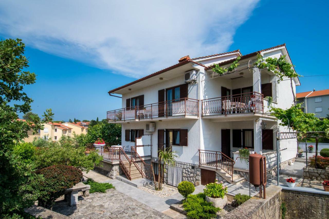 Apartments Marija & Anton Malinska Kültér fotó